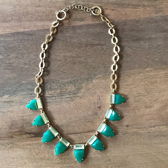 Stella & Dot Jewelry - Stella & Dot emerald “eye candy” necklace